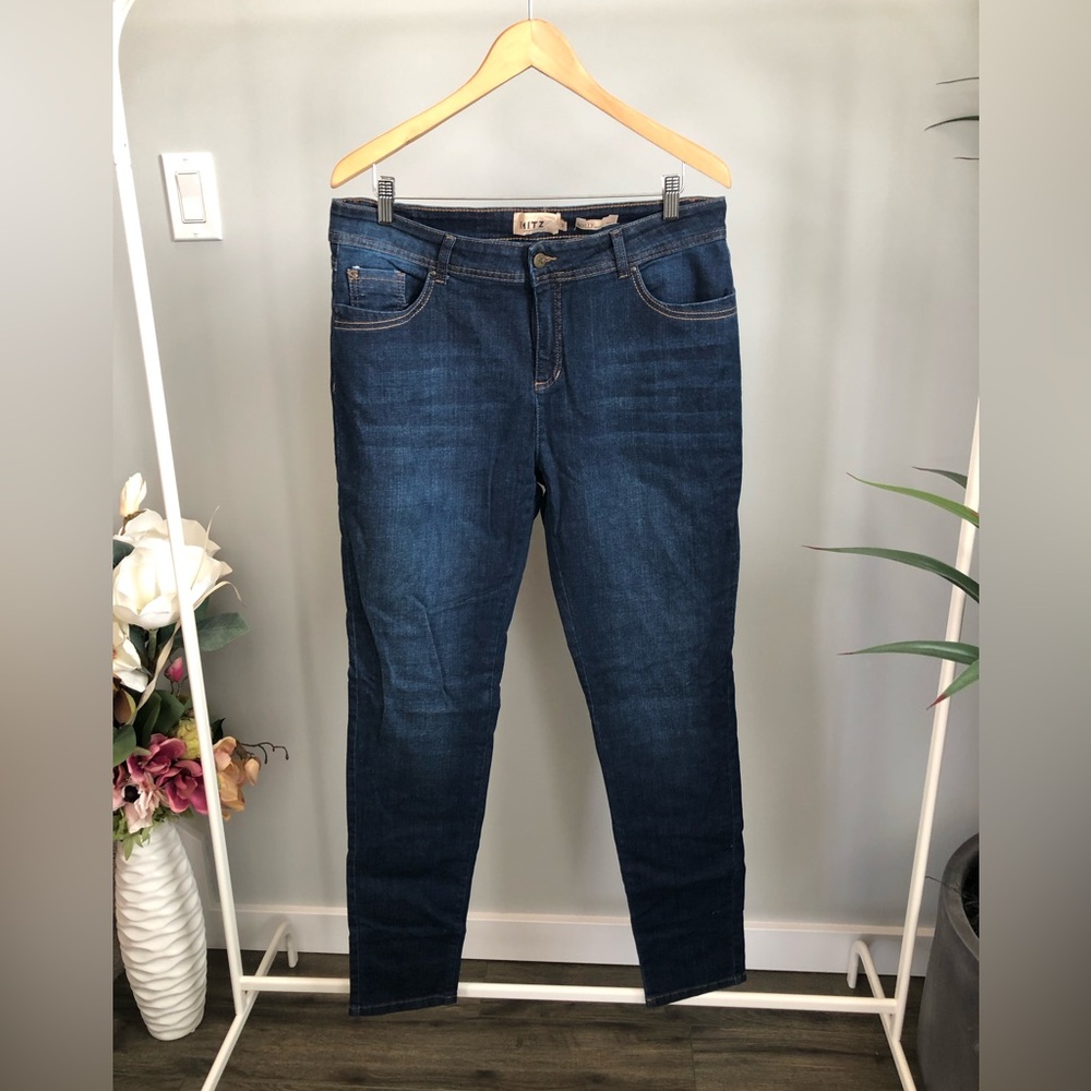 Indigo Skinny Jeans - Classic Dark Wash